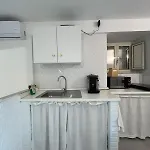 Stella Basement Apartment *