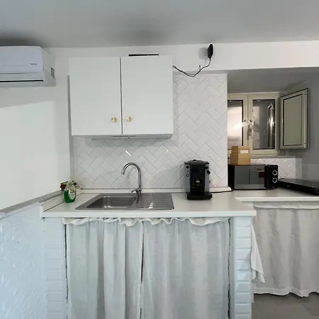 Stella Basement Апартаменты *